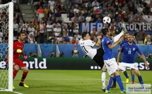 Euro 2016: Germany knock Italy out to qualify for semi-final
